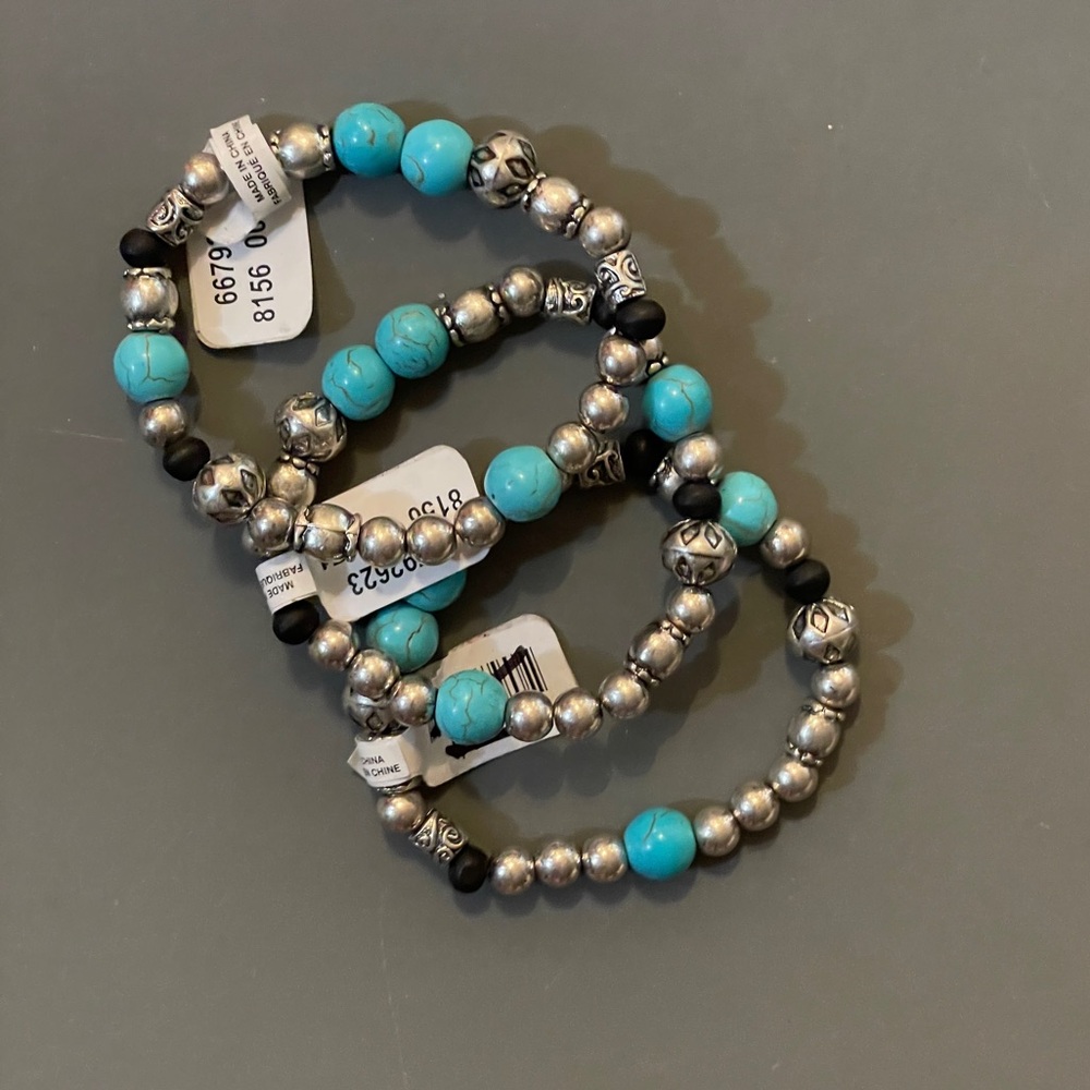 Free People Beaded Turquoise Silver-tone Stretch Bracelets, Lot of 3, NWT! - Picture 14 of 16